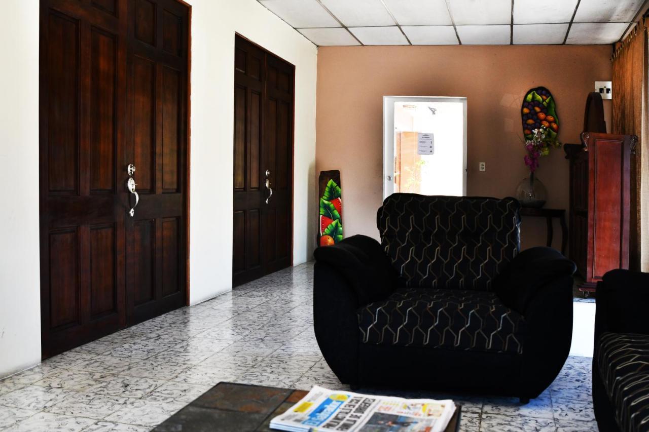 Hotel Manantiales El Salvador San Salvador