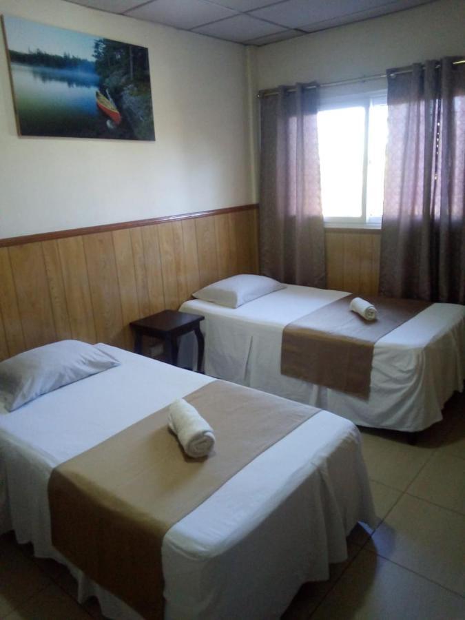 Manantiales El Salvador Hotel 2*