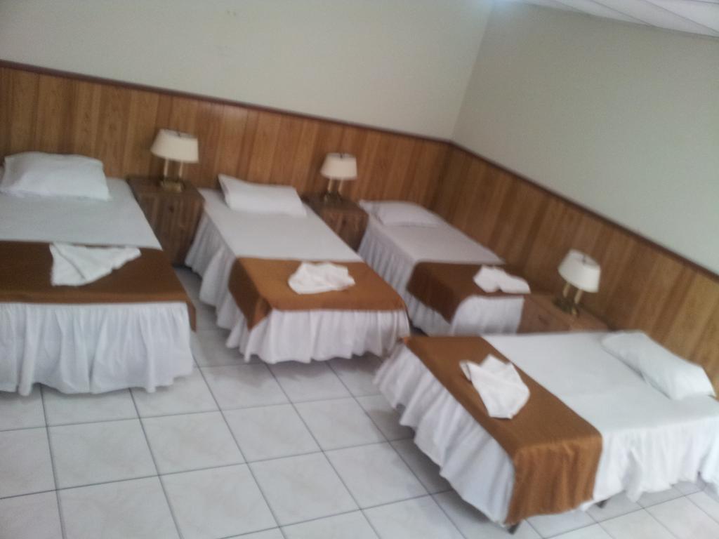 Hotel Manantiales El Salvador