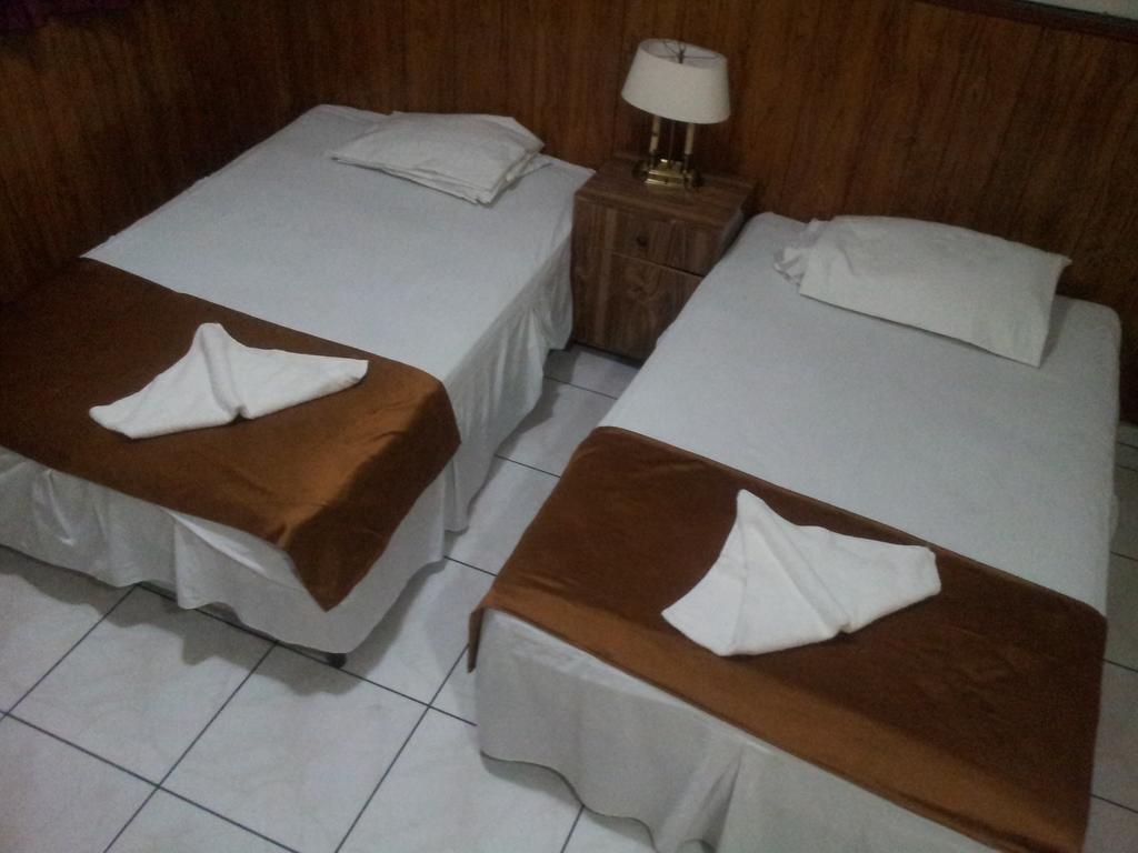 Manantiales El Salvador Hotel