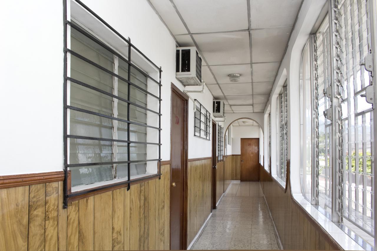 Hotel Manantiales El Salvador San Salvador