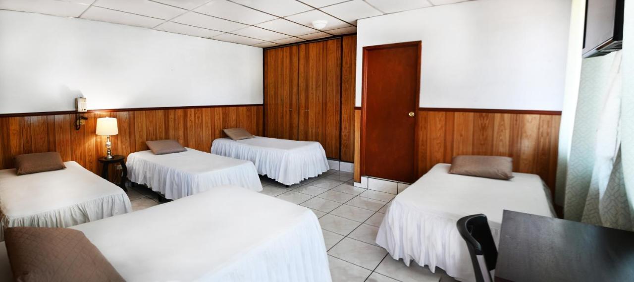 Manantiales Hotel